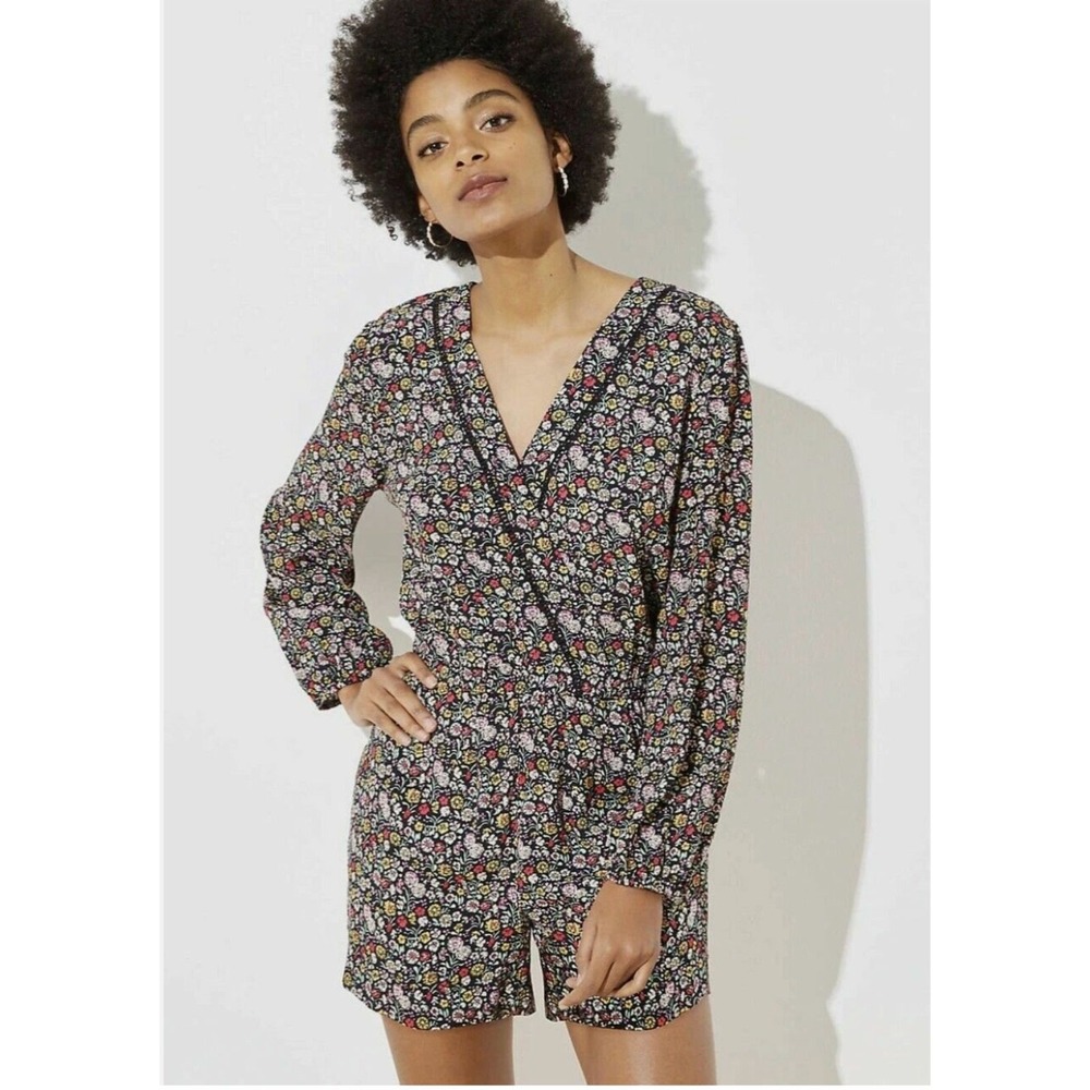 LOFT Floral Long Sleeve Romper Black Multi Color Crochet Trim V-Neck Small